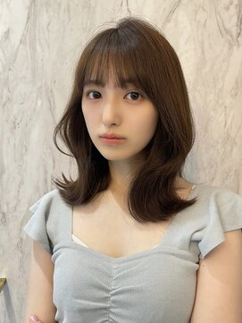 ルームバイシー 新宿(Loom. by Sea) 韓国風前髪×ショコラアッシュ【韓国/ふんわりカール/新宿】