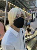 ブロンドヘア/ホワイトブリーチ/シースルーバング
