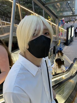 アクト(ACT) ブロンドヘア/ホワイトブリーチ/シースルーバング