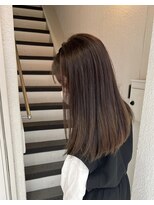 アンダーバーホワイト 西宮店(_WHITE) ヌーディーブラウン