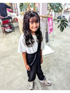 アンゼロ(UNZELO) 小学生ロングパーマ