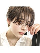 ホロ(hollo)&nbsp;ショート黒髪マッシュウルフパーマショートスパイラルパーマ