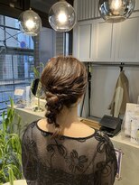 グラスバイネオリーブ 大倉山駅前店(grace by neolive)&nbsp;ニュアンスあみおろし/お呼ばれヘアセット