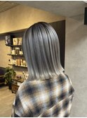 バレイヤージュ、ハイライト、レイヤーロング、グレーベージュ