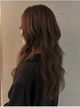 ナループロア ルームー(Nalu pu loa ROOMOO) レイヤーカット/ロングレイヤー/ハッシュカット