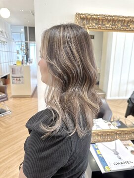 コワファースト させぼ五番街店(COIFF1RST) コントラストハイライト