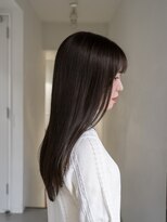 ネイヴィル(navile) 【 髪質改善 × 内にまとまるカット × グレージュ 】