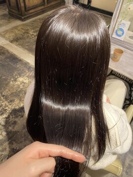 アドール(ADOR) ダークグレージュ