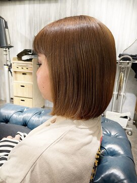 ヘアサロン アティリー(Hair Salon Attirer) 西梅田/ボブ/グレーベージュ/白髪ぼかし【Attirer飯田裕之】