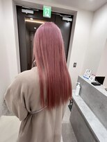 ユウル 横浜(juhl.)&nbsp;ベビーピンク/ロング/ケアブリーチ/ダブルカラー/ハイトーン