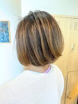 トリッカアヴェダ(tricca AVEDA) ショートボブ/ハイライト/ベージュ