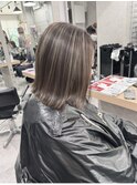 【ハイライト】ベージュハイライトバレイヤージュ