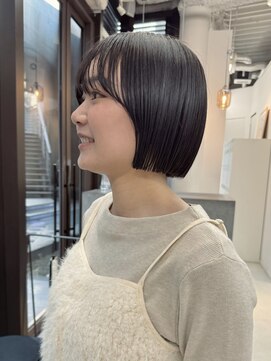 ミィ 表参道(mee.) 似合わせカット ボブヘア 縮毛矯正 ミニボブ 切りっぱなしボブ