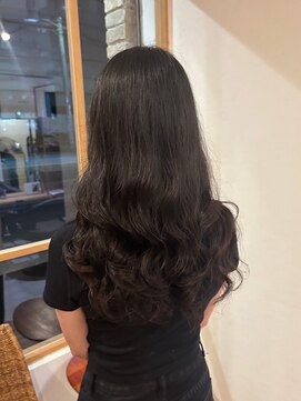 アーリア(aria) コテ巻き風パーマ