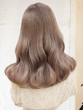 エノア 東京(ENORE) セミロング｜モカミルクティアッシュ｜ブリーチなしダブルカラー