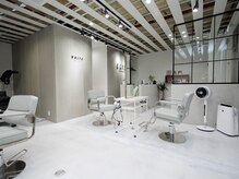 あなたの「なりたい」を形にする。技術と人間力を兼ね揃えたWHITEのスタイリスト陣