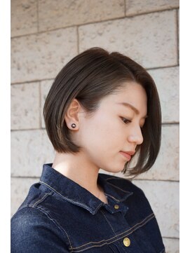 シュモレポルターレ(Shumore portare) 耳かけ前下がりボブ