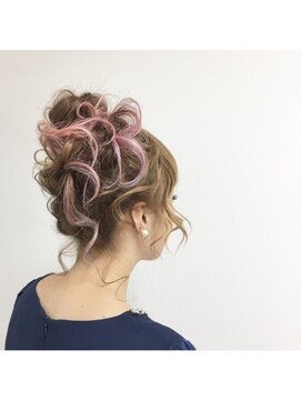 ヘアセット専門店 ナゴミ 池袋店(nagomi) ルーズおだんご