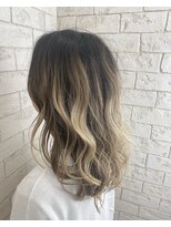 プライズ 錦糸町北口店(prize)&nbsp;バレイヤージュのミルクティーベージュ【錦糸町北口/錦糸町駅】