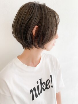 レス(Les.) 【縮毛矯正,髪質改善】ゆるくびれショートボブ_フェザーショート