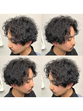 スナッグルサロン(SNUGGLE SALON) 波巻きスパイラルパーマかき上げセンターパート/ツイスト/メンズ