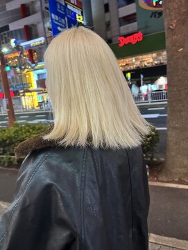 ソル 栄矢場町(SOL) ホワイトブロンド