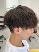 波巻きパーマメンズパーマメンズヘアツーブロックツイストパーマ