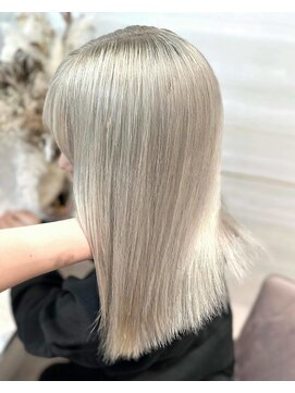 エルバイラビス 大宮(elu by lovis) 《高瀬寛菜》