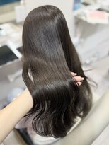 アール 横浜(R)&nbsp;【MOMO】透明感！！オリーブグレージュ◎髪質改善