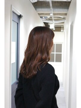 ビー(Be) 明るいカラーのロングスタイル