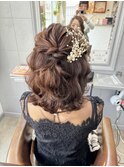 結婚式ヘアセットハーフアップ