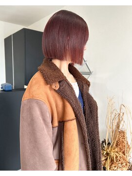 リリ バイ クローバー(lili by CLOVER) 暖色カラー/暖色系カラー/レッドブラウン/切りっぱなしボブ/ボブ
