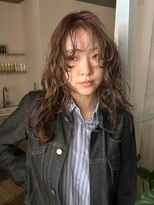 トリッカ 銀座(tricca)&nbsp;柔らか質感/ 無造作ウェーブ/ 顔まわりレイヤー/ 大人ニュアンス