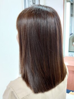 エイジングによる髪質の変化や、ぺたんこ・パサつき髪のお悩みに！丁寧なカウンセリングでお悩みを解決☆