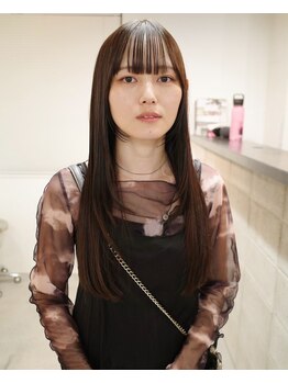 レガシー(Legacy.)の写真/最後までマンツーマンで対応。経験豊富なオーナーの接客と技術力が自慢のサロン