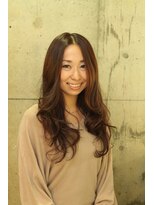 アンドアール (and r.)&nbsp;海外セレブ風ラフウェーブ