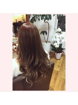 ヘアーアンドスパ ロココ(HAIR&SPA ROCOCO) ゆる巻き