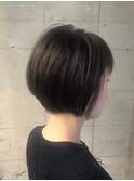 ナチュラルエアリーショート_フェザーロングボルドー