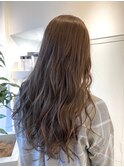 ペールカラーハイライトミルクティーブラウンランダムパーマ