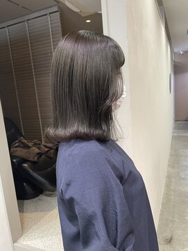 インビテーション 名古屋(invitation) 透明感グレー