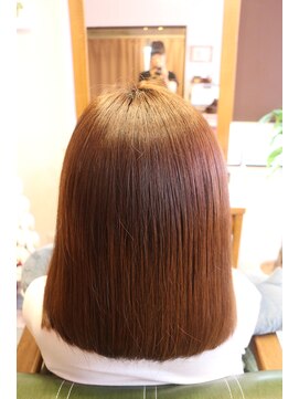 ヌーベルコズッチーヌ ミディアムボブ