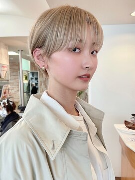 トゥナ(Tuna) ホワイトベージュ