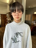 シー(The She's)&nbsp;デザインカラー×ショートヘア