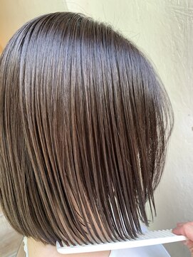 ロマンヤカタ ファース(ROMAN YAKATA fars) 髪質改善 まとまる艶ボブ 美髪@田代9/5