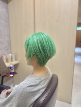 ヘアアンドメイク マオ(HAIR&MAKE MA`O) グリーンカラー