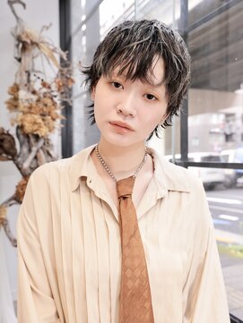 エムスラッシュ 新百合ヶ丘(M.SLASH) ハイライト/小顔ウルフカット/外ハネ/ウェットヘア/新百合ヶ丘