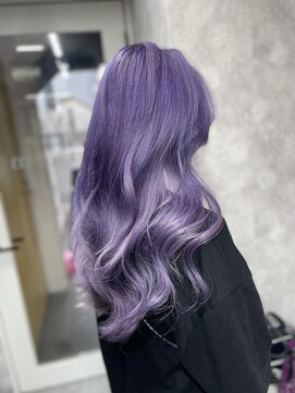 ワンズクロエ 原宿店(ONE's Chloe) くびれヘアアプリコットオレンジハイライトカラーブルーカラー