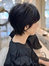 ザビー(THE B)&nbsp;ショートレイヤー×黒髪×小顔×ナチュラルショート