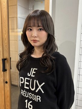 スート(suit.) ダブルカラーでできるグレージュカラー