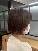 外ハネコンパクトミニボブオリーブベージュ40代